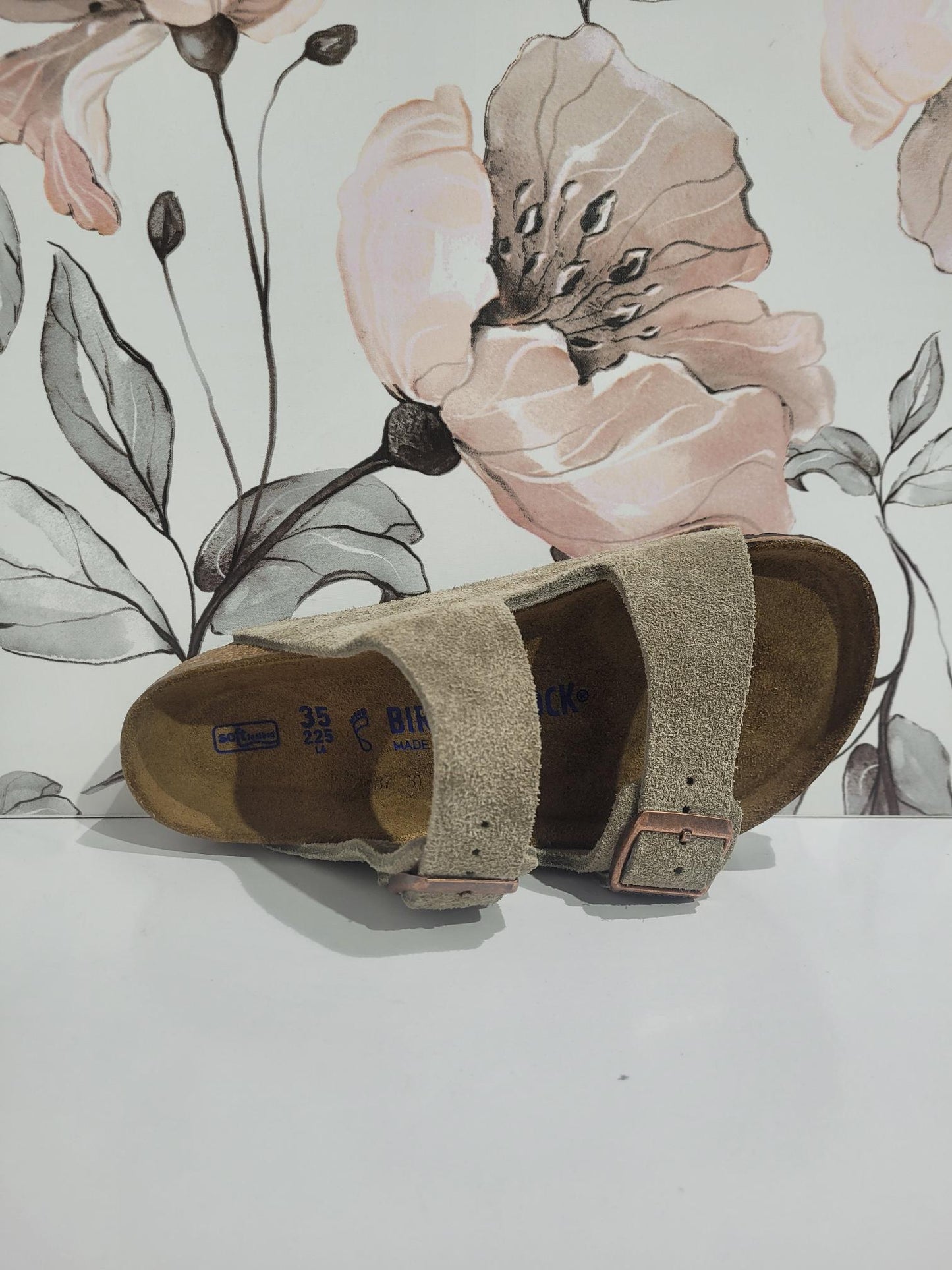 Arizona Taupe Suede SFB Regular