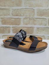 Load image into Gallery viewer, Resort Negro