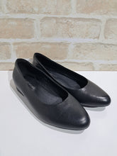 Load image into Gallery viewer, Zabrina Black