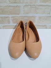 Load image into Gallery viewer, Zabrina Tan