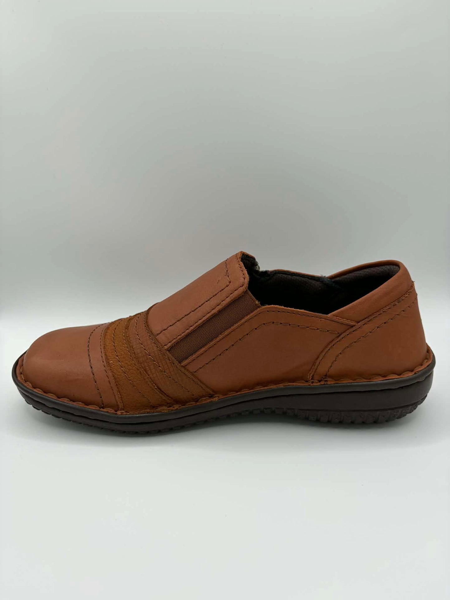 5849-27 Tan