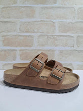 Load image into Gallery viewer, Arizona Cognac Oiled Leather Regular