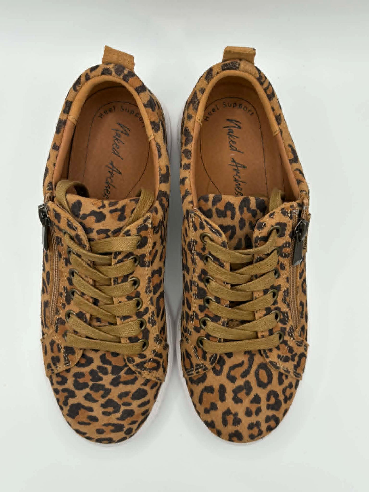 Nelly Leopard Print
