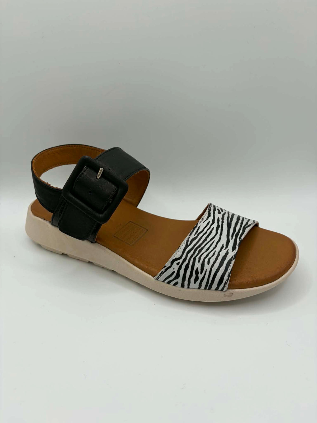 Pepe Zebra Print