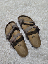 Load image into Gallery viewer, Mayari Mocca by Birkenstock

