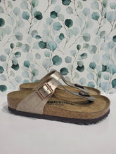 Load image into Gallery viewer, Gizeh Graceful Taupe by Birkenstock

