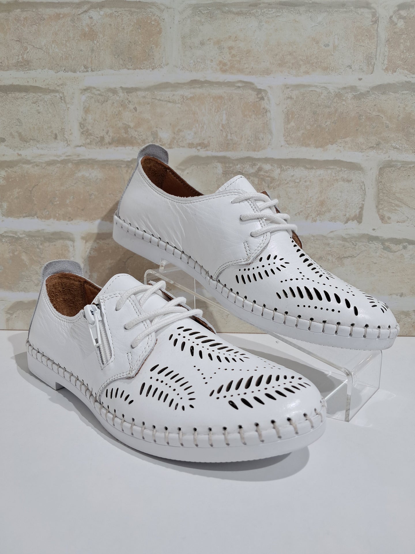 Tilly White by Thyme & Co