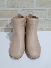Load image into Gallery viewer, Layla Latte by Baylane

