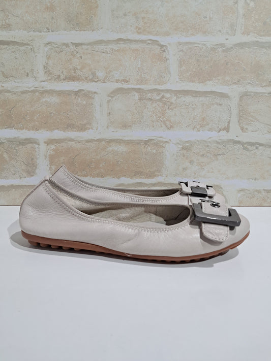 Ballencia Silver Grey