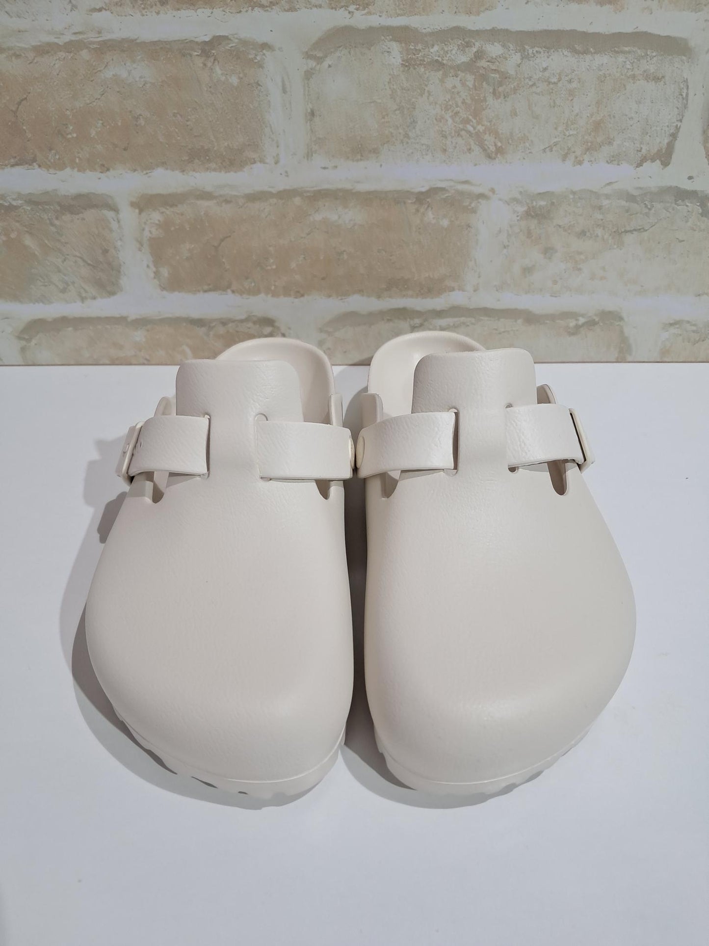 Boston EVA Eggshell Narrow