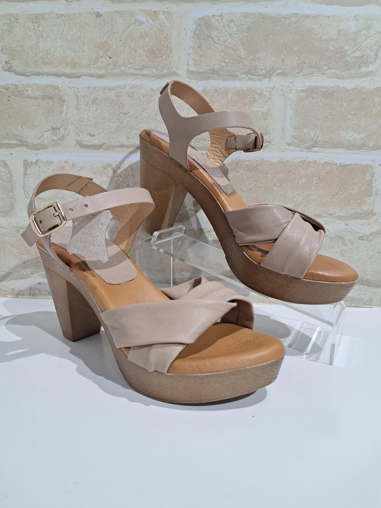 Fortuna Taupe by Zeta