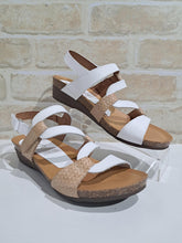 Load image into Gallery viewer, Osina Beige/Blanco by Zeta

