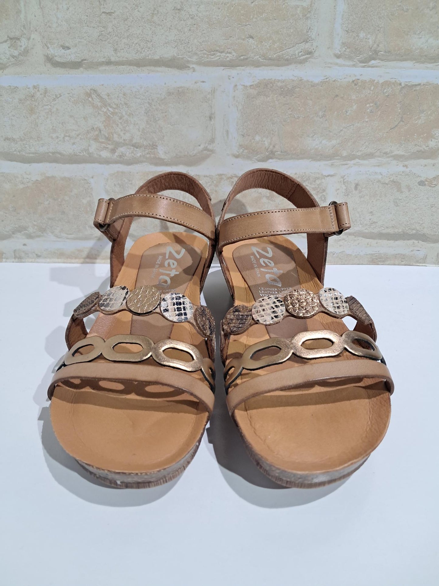 Idalia Avellana/Bronce/Multi