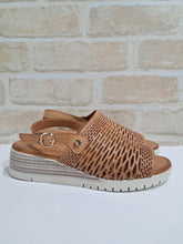 Load image into Gallery viewer, Enigma Tan by Cabello
