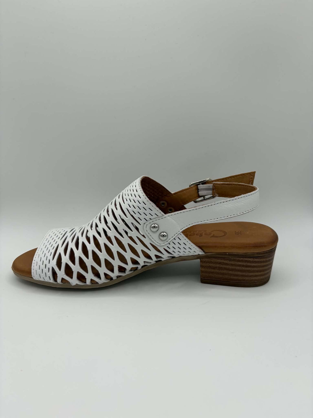 Alaca White