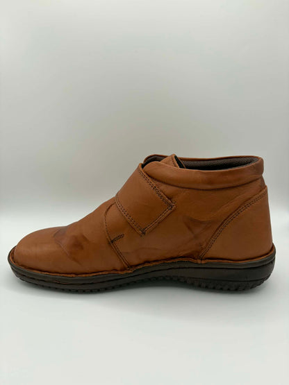 5240-27 Tan