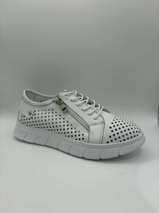 EG172 White