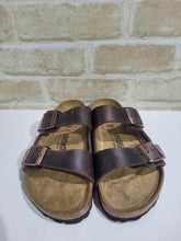 Load image into Gallery viewer, Arizona Habana Oiled Leather Regular by Birkenstock
