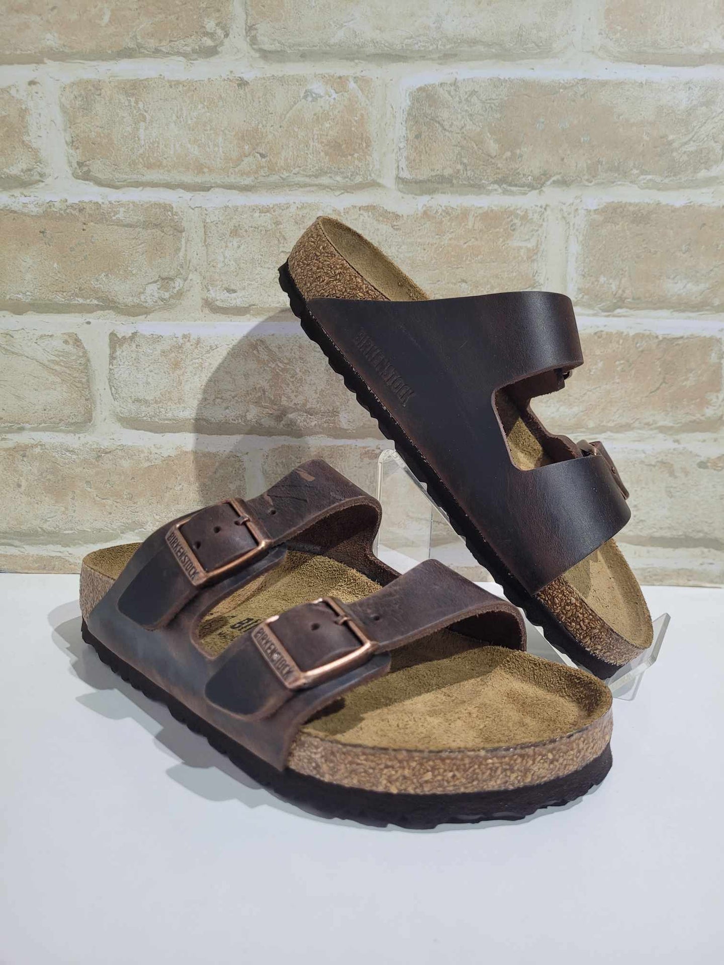 Arizona Habana Oiled Leather Regular by Birkenstock