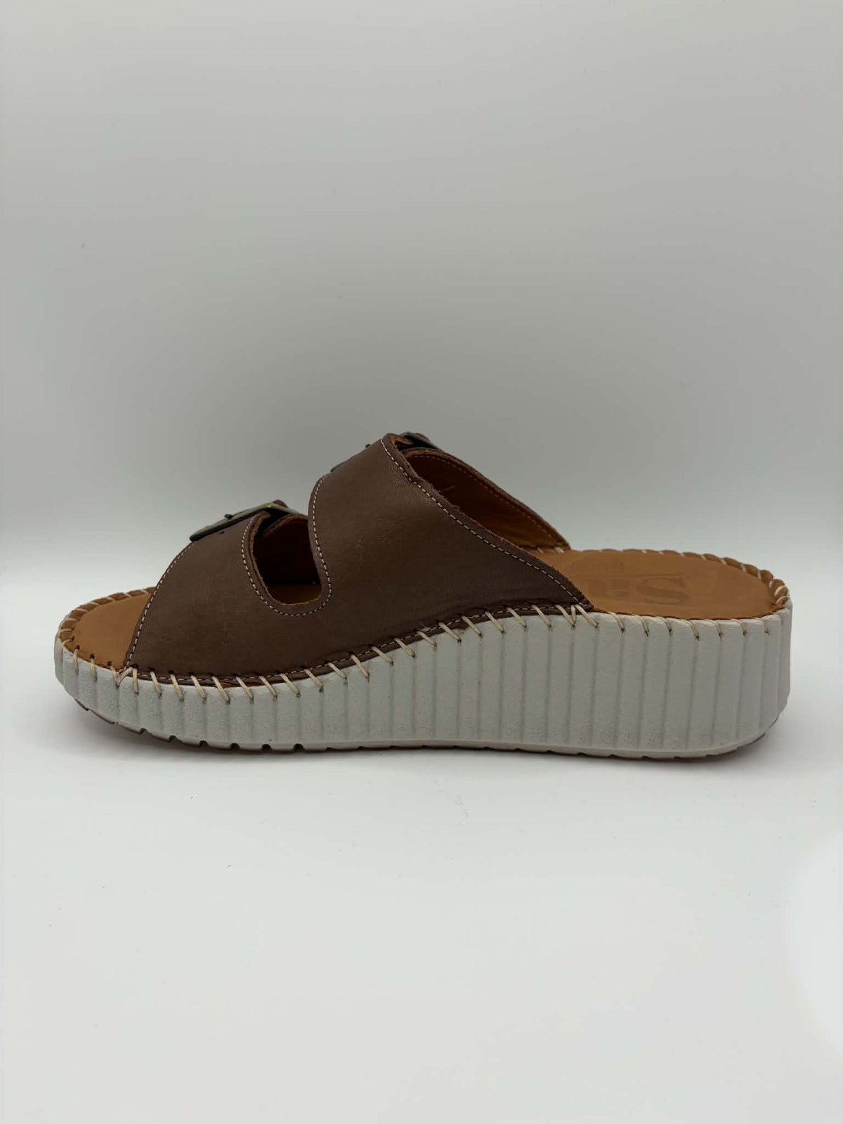 Solena Praline
