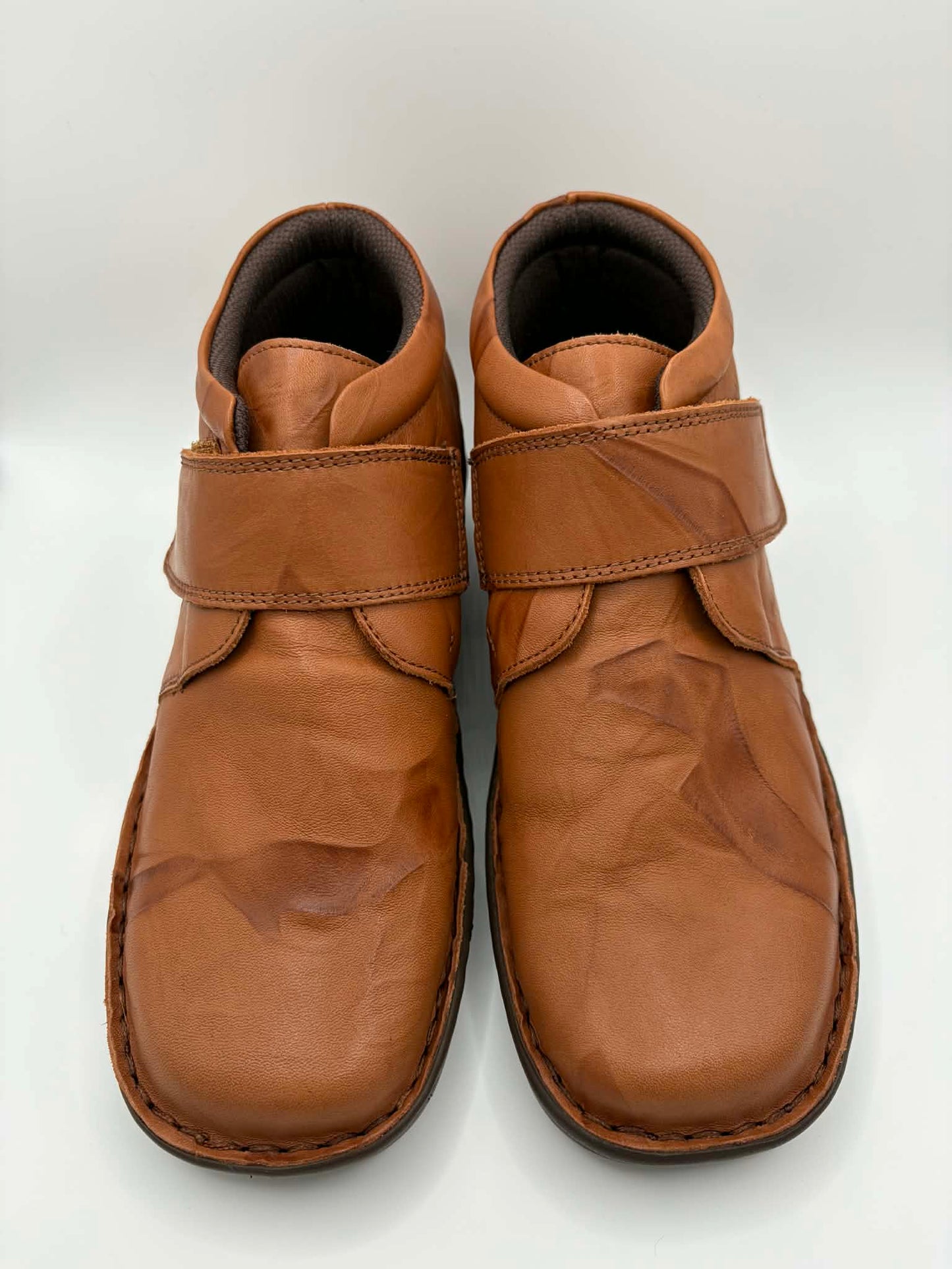 5240-27 Tan