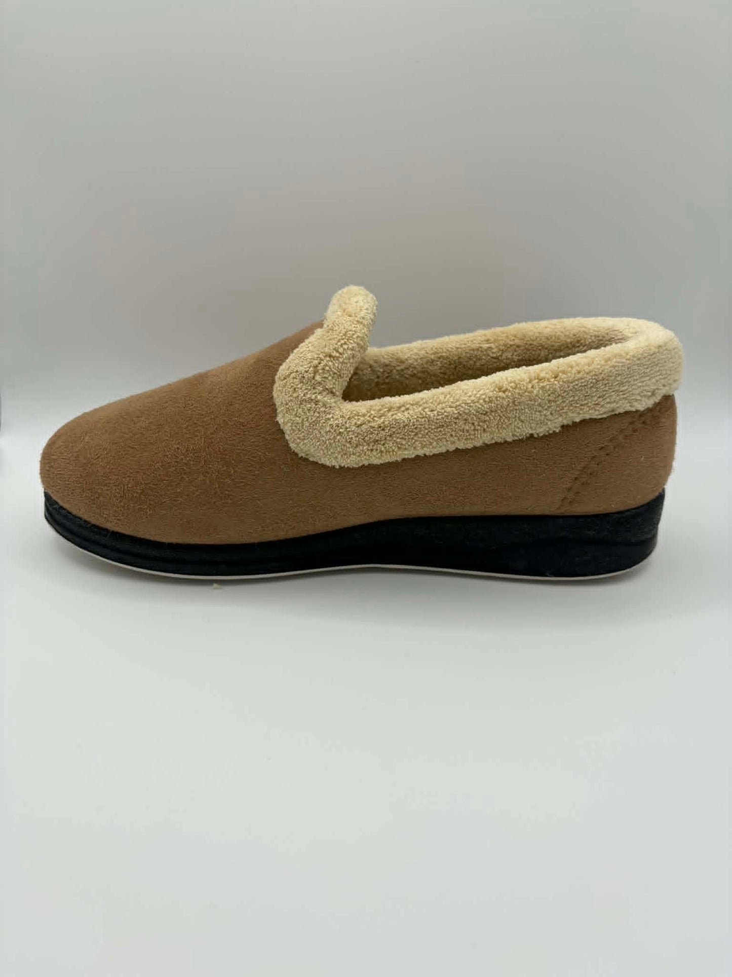 Emille Camel Slipper