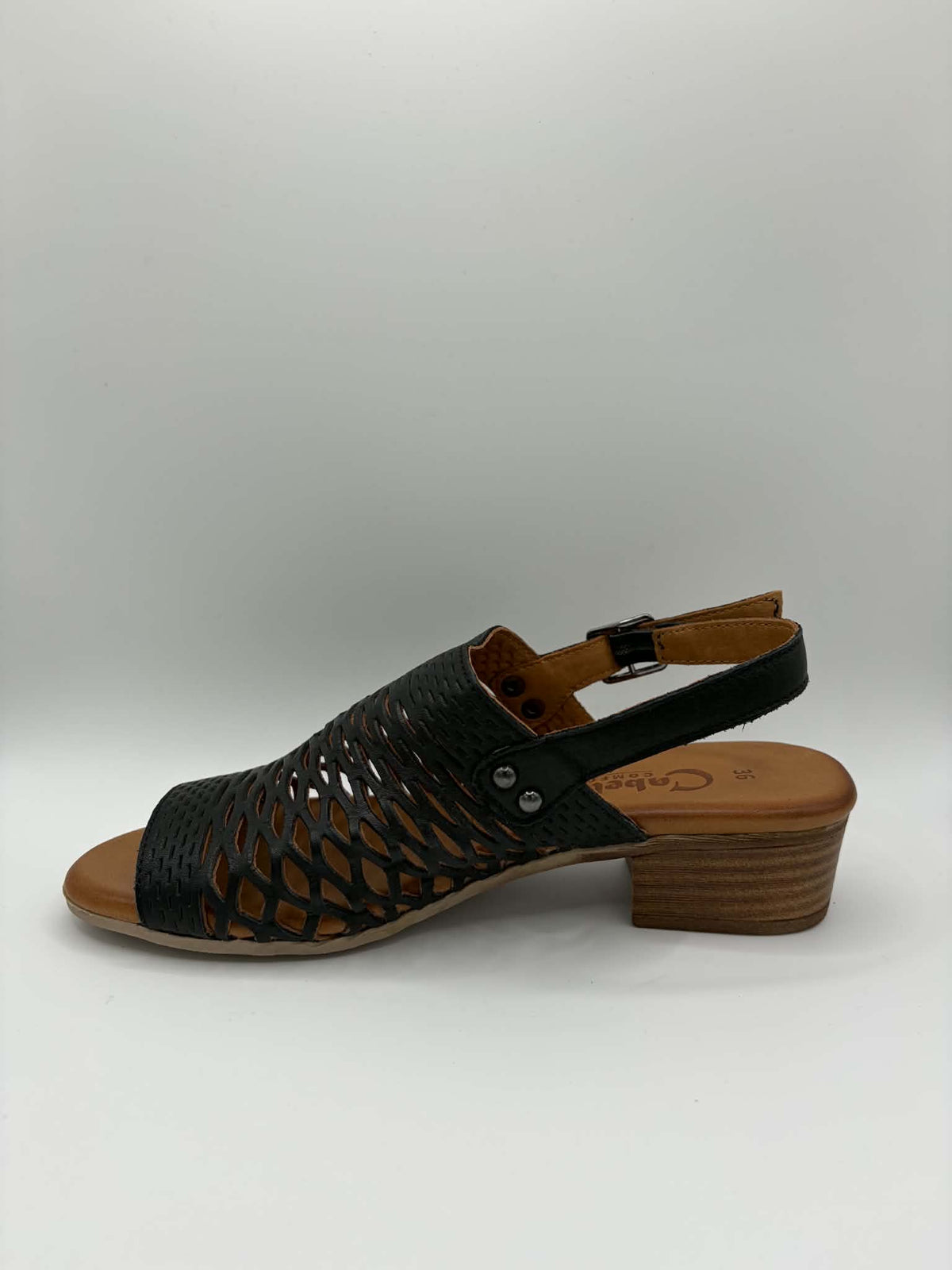 Alaca Black