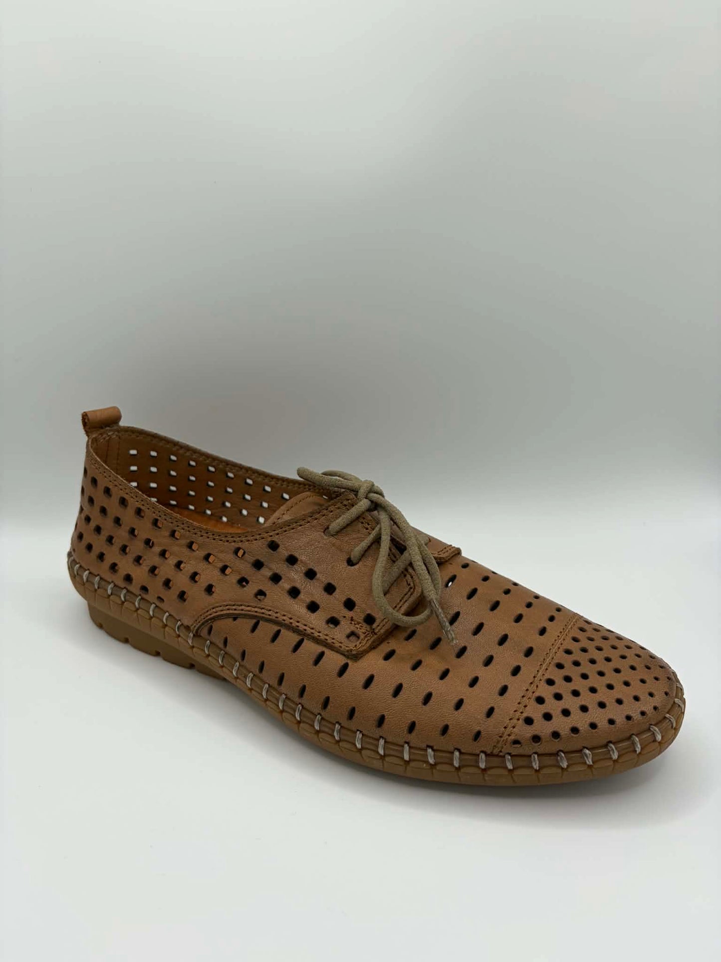 Kroon Tan