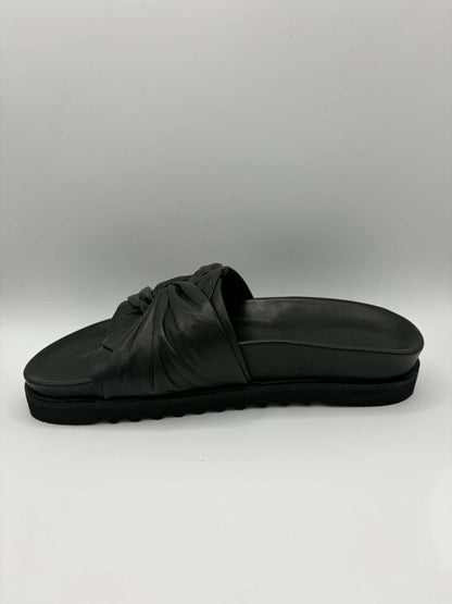 Tubist Black