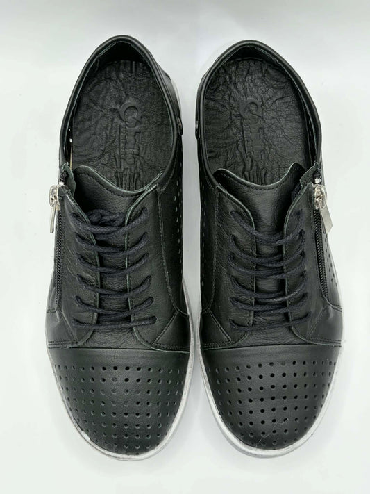 EG17 Black