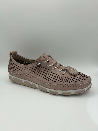 Chin Taupe