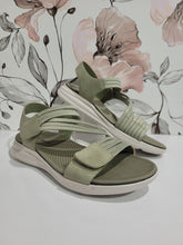 Load image into Gallery viewer, Florrie Light Khaki by CC Resorts
