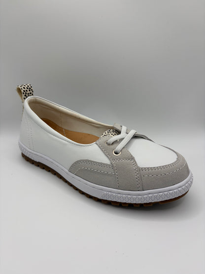 Garland White Multi