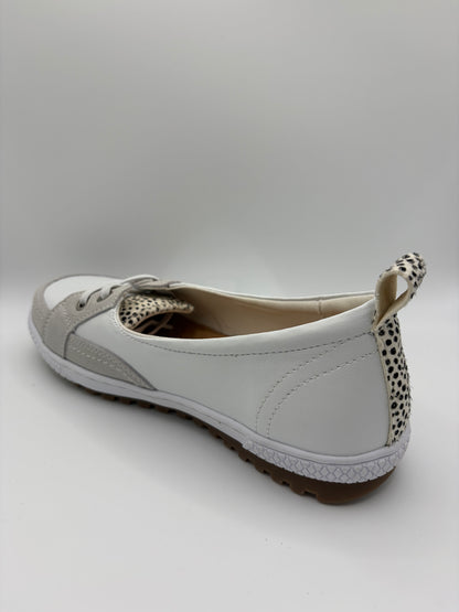Garland White Multi