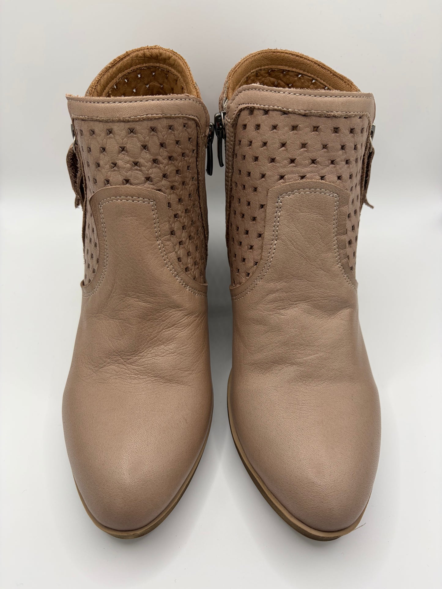 Barlow Taupe