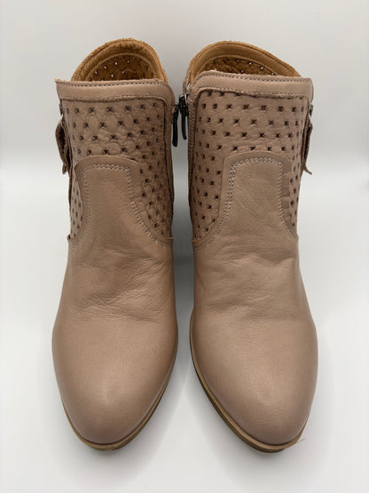Barlow Taupe