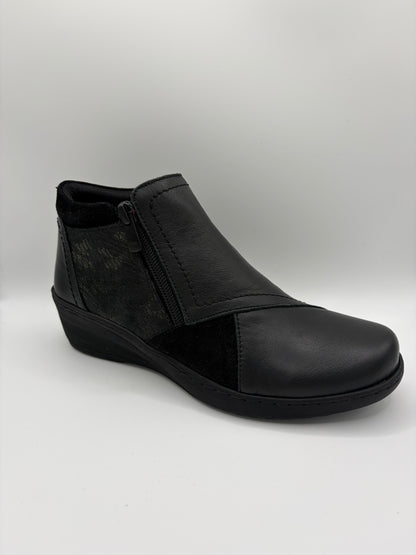 CP462-18 Black Combo