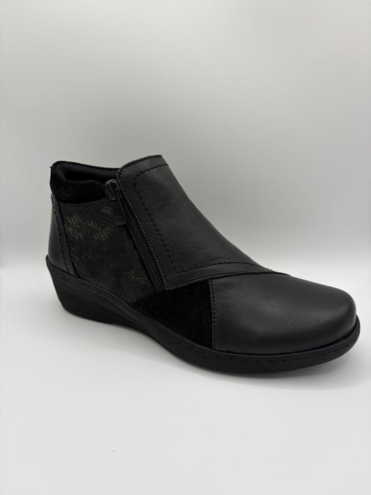 CP462-18 Black Combo