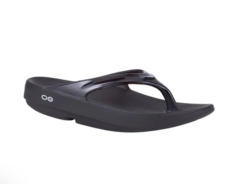 Oofos OOlala Thong - Black