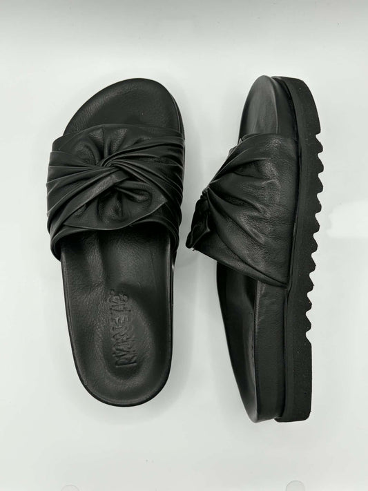 Tubist Black