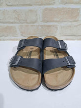Load image into Gallery viewer, Arizona Black Oiled Leather Regular
