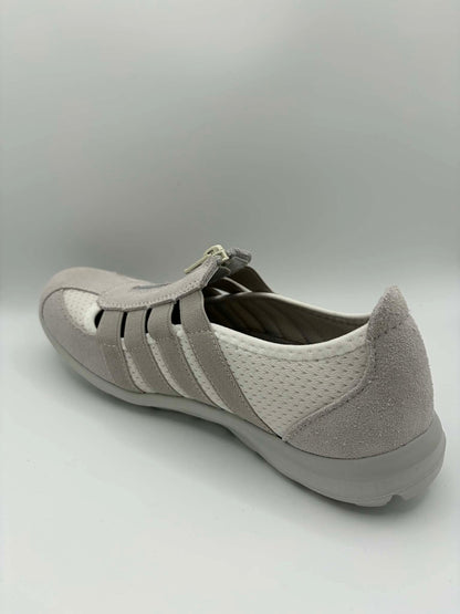 Christine Bone/taupe