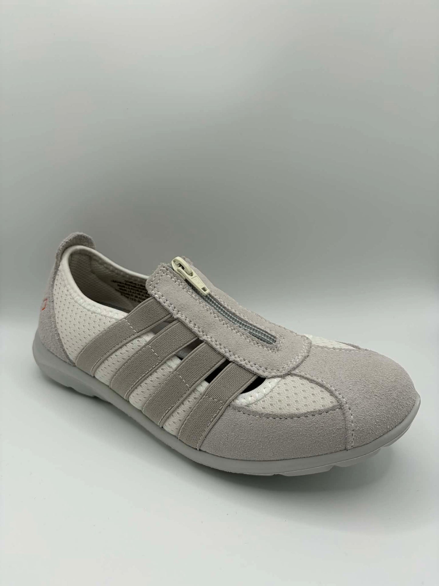 Christine Bone/taupe