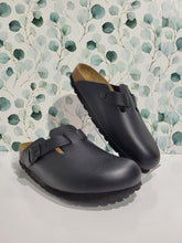 Load image into Gallery viewer, Boston Black Leather Narrow by Birkenstock
