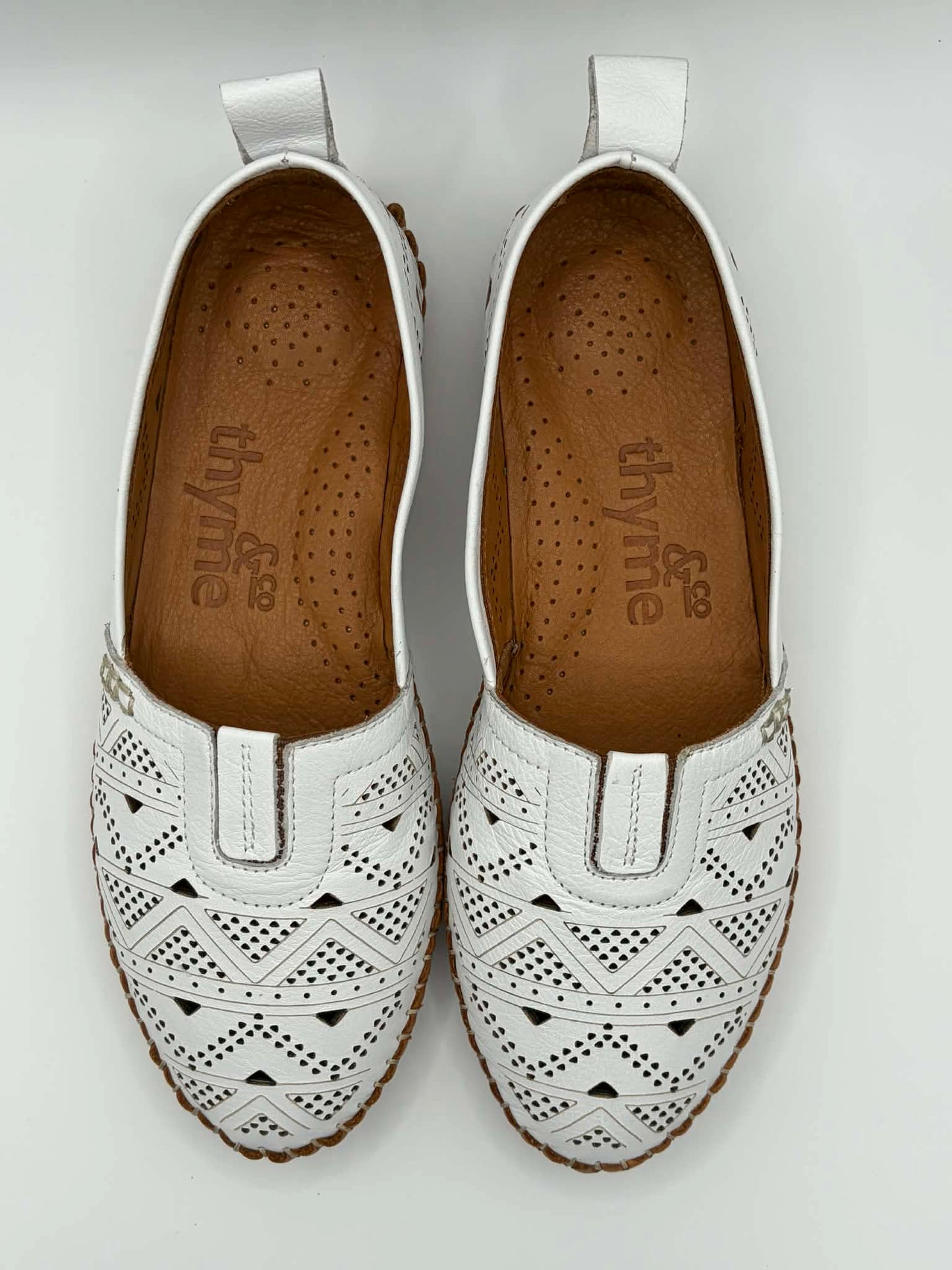 Candy White/Tan