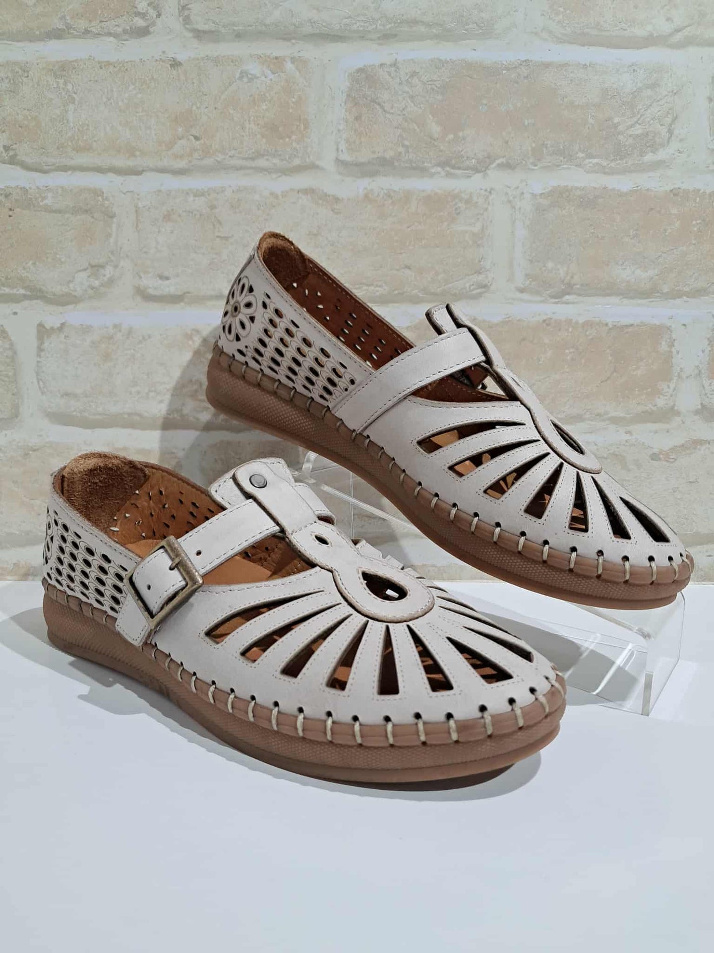 Remy Silver Grey