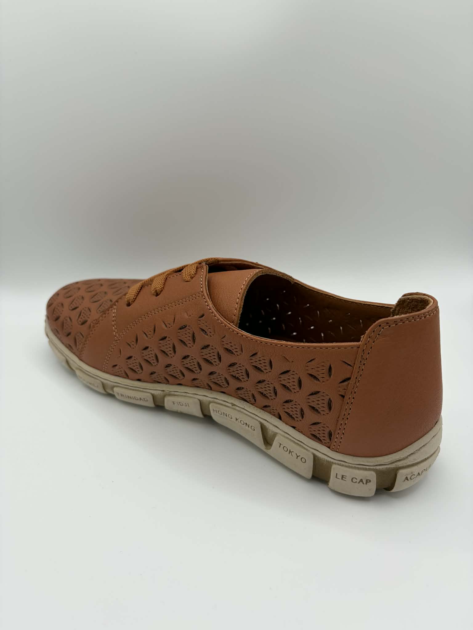 Nixie Soft Nixie by Thyme & Co | Soft Leather Lace-Up Casual Shoe – Boardwalk ...