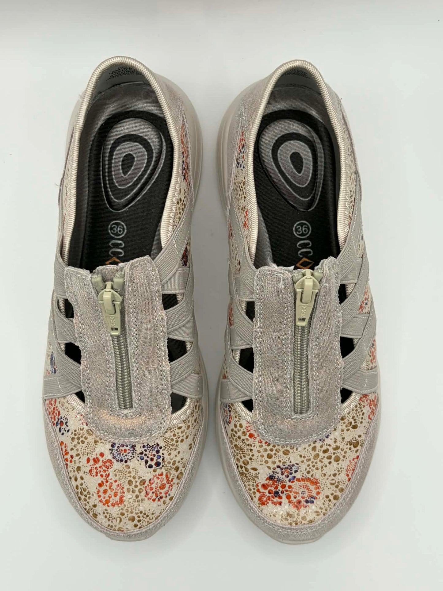 Callum Stone Floral