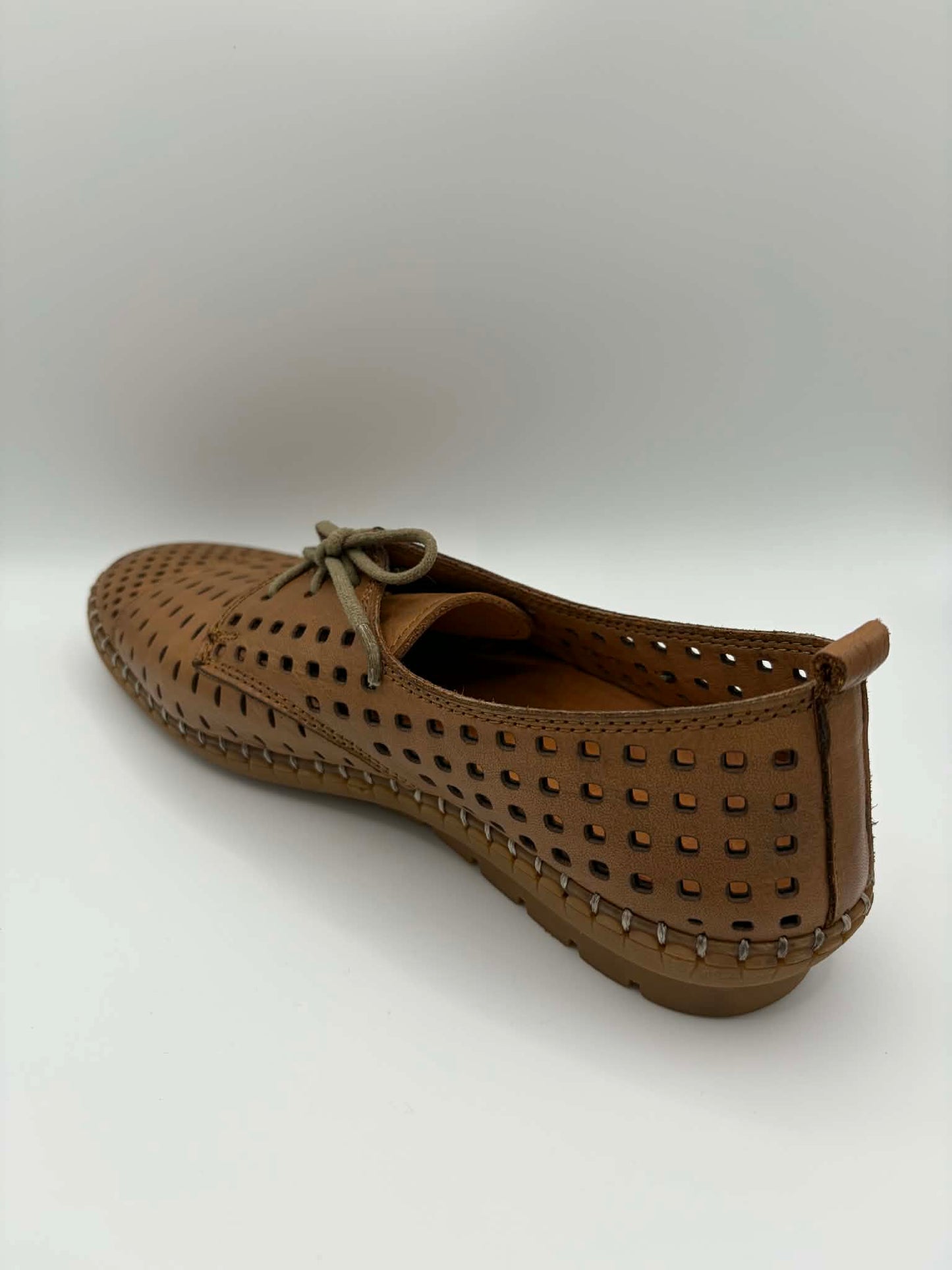 Kroon Tan