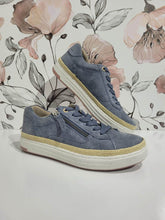 Load image into Gallery viewer, Kiyomi Denim by Planet Shoes

